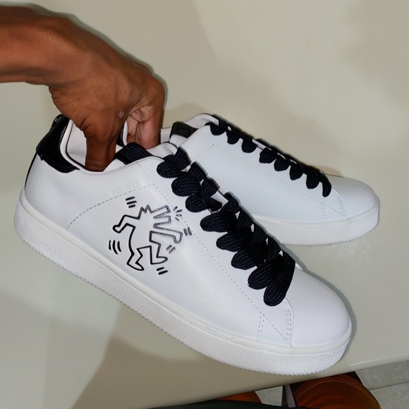 Coach Other - COACH x Keith Haring “Dancing Man” white sneakers
